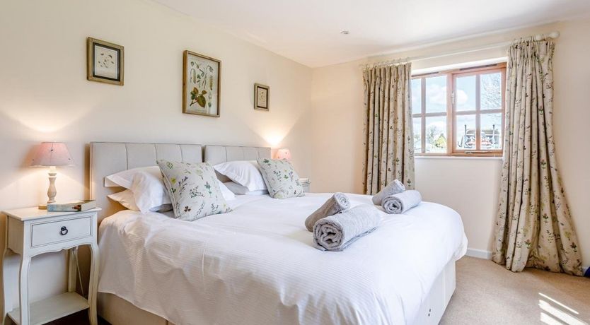 Photo of 2 Bed in Sydling St. Nicholas