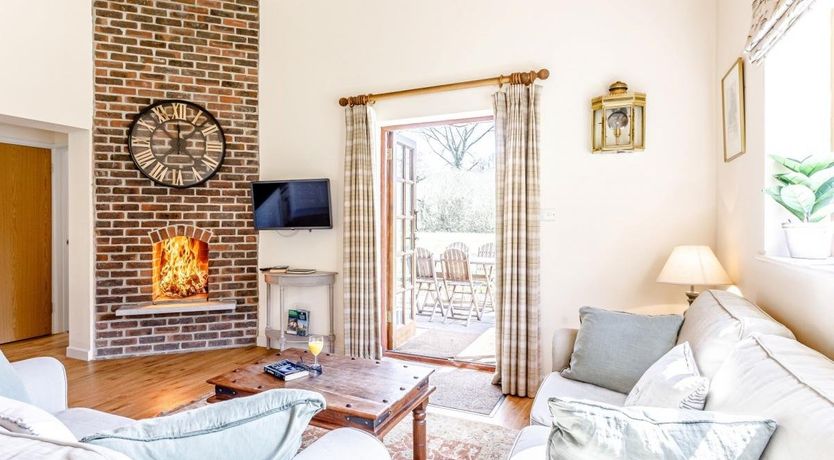 Photo of 2 Bed in Sydling St. Nicholas