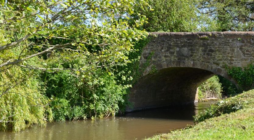 Photo of 1 Bed in Williton