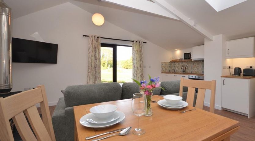 Photo of 1 Bed in Williton