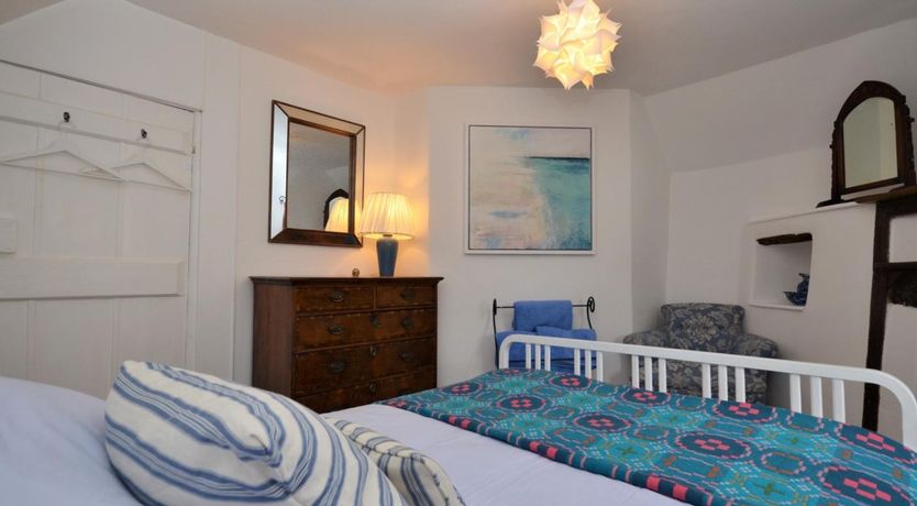 Photo of 3 Bed in Kingsbridge