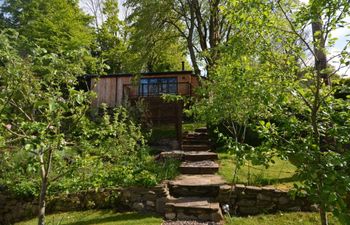 Log Cabin in South Wales Holiday Cottage