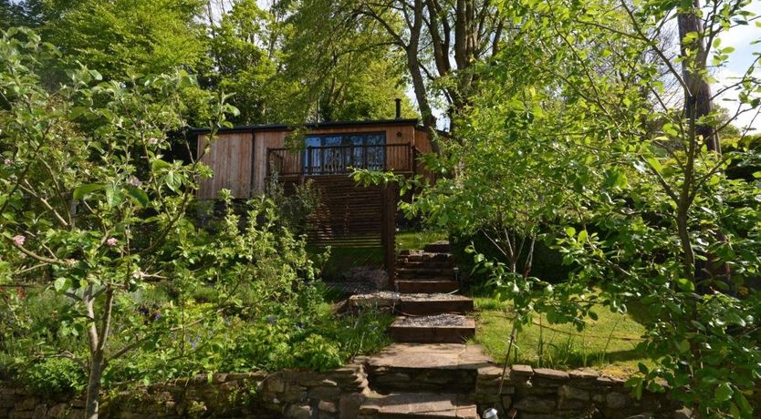 Photo of in Gilwern (75206)