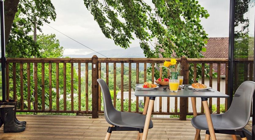 Photo of 1 Bed in Abergavenny