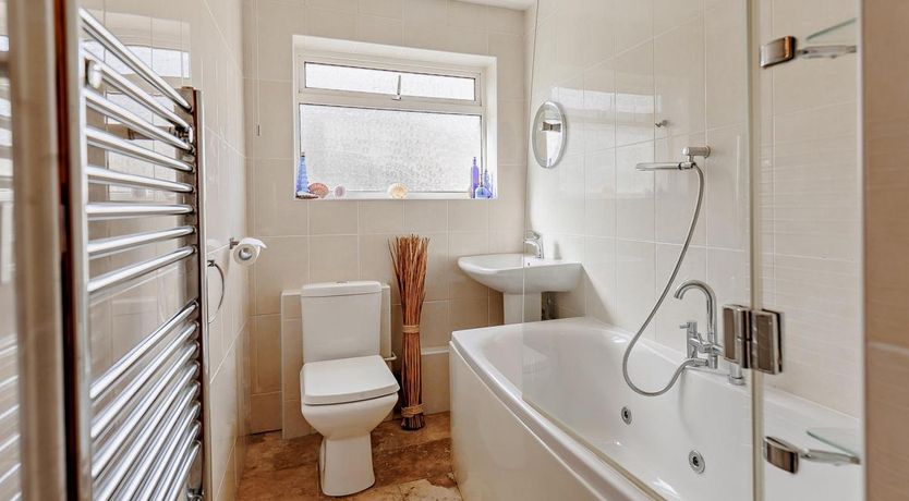 Photo of 3 Bed in Camber