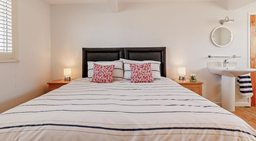 Photo of 3 Bed in Rye-