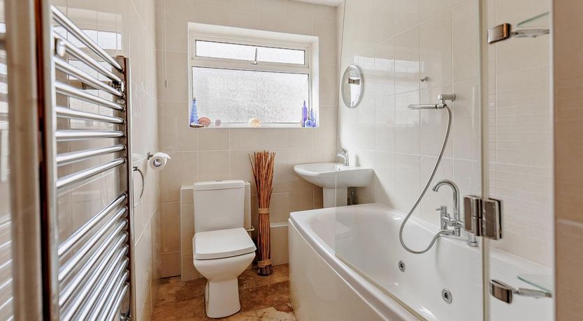 Photo of 3 Bed in Rye-