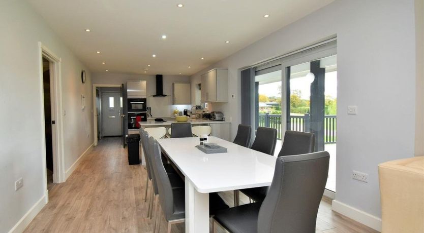 Photo of 4 Bed in Kinnerley