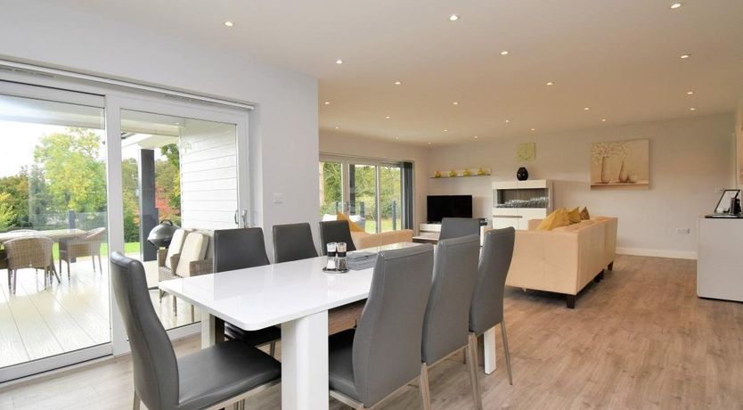 Photo of 4 Bed in Kinnerley