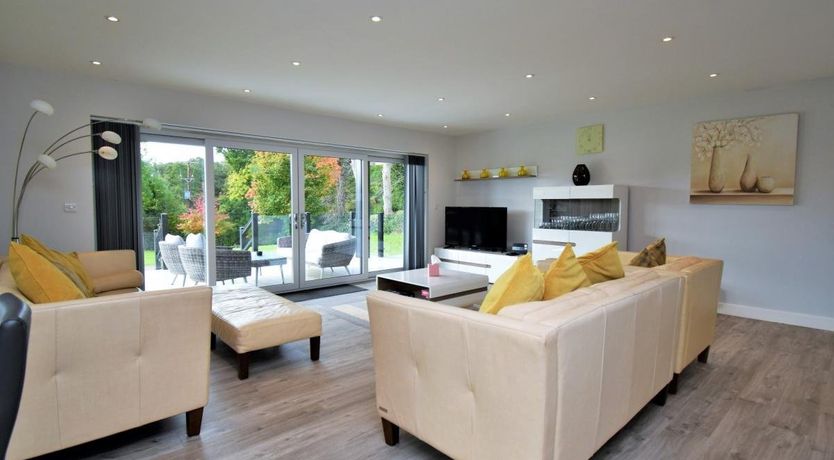 Photo of 4 Bed in Kinnerley