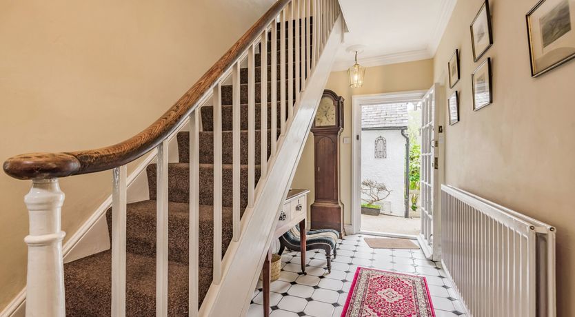 Photo of Riverside House