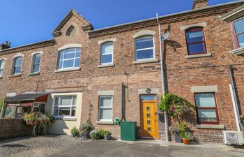 Ty'r Orsaf Holiday Cottage