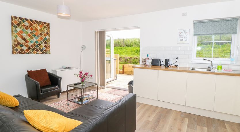 Photo of 6 Yarmouth Cottages