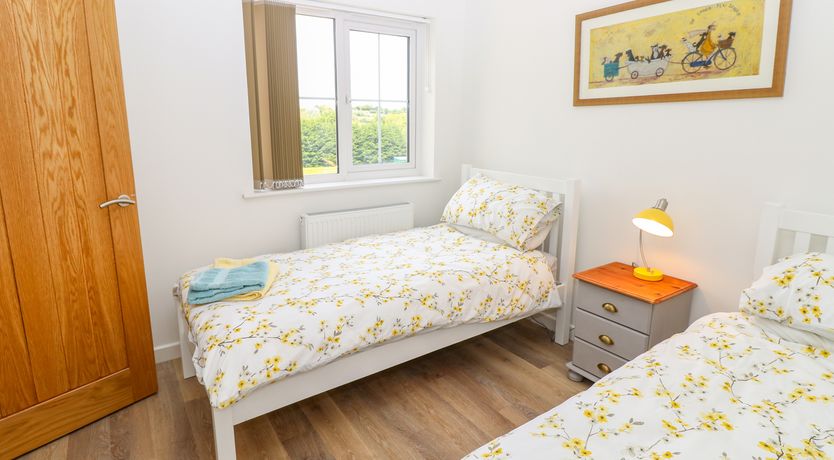 Photo of 5 Yarmouth Cottages