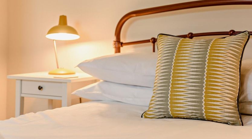 Photo of 2 Bed in Appledore