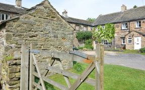 Photo of Cottage in West Yorkshire