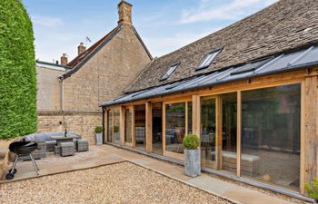 2 Bed in Broadway Holiday Cottage