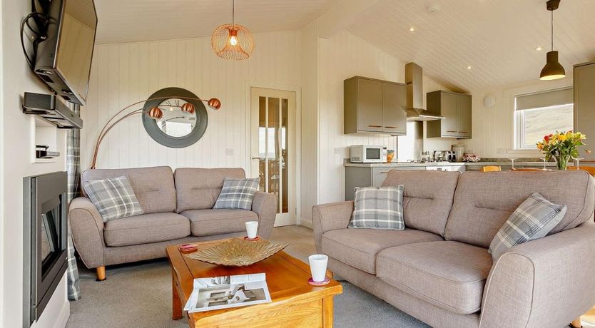 Photo of 2 Bed in Glenhinnisdal