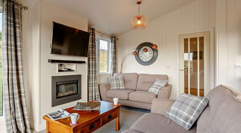 Photo of 2 Bed in Glenhinnisdal