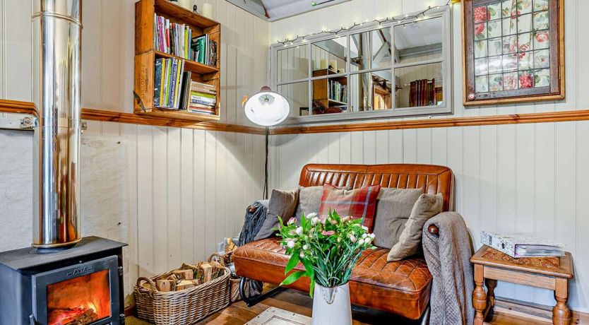 Photo of 1 Bed in Abergavenny