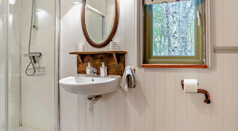 Photo of 1 Bed in Abergavenny