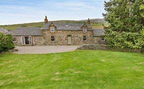 Photo of Cottage in Angus