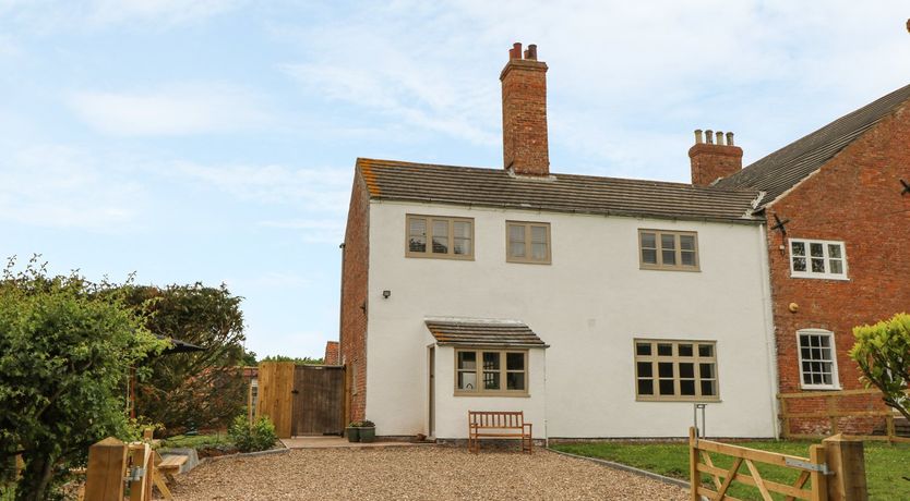 Photo of Warren House Cottage