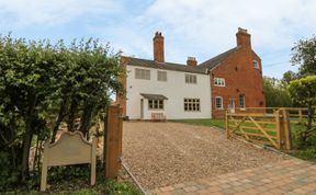 Photo of Warren House Cottage