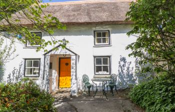 The Thatched Cottage Holiday Cottage