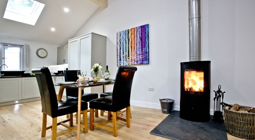 Photo of Oak Lodge, South View Lodges, Exeter