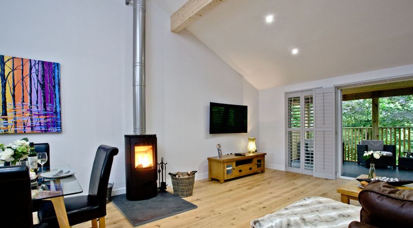 Photo of Oak Lodge, South View Lodges, Exeter