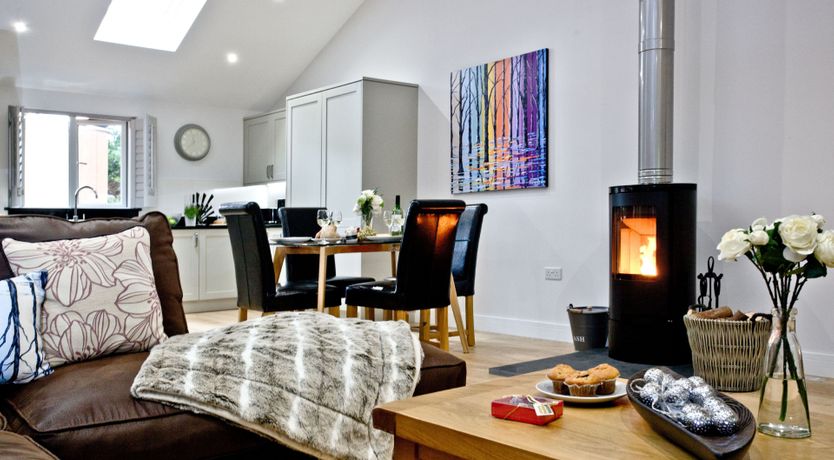 Photo of Oak Lodge, South View Lodges, Exeter