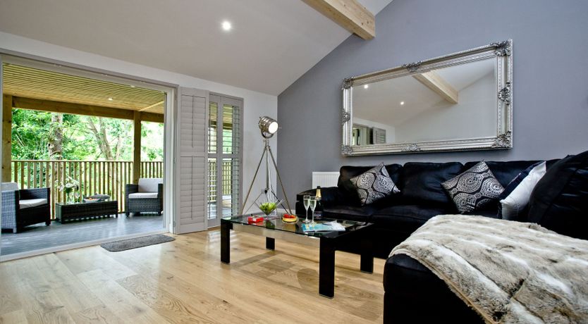 Photo of Cedar Lodge, South View Lodges, Exeter