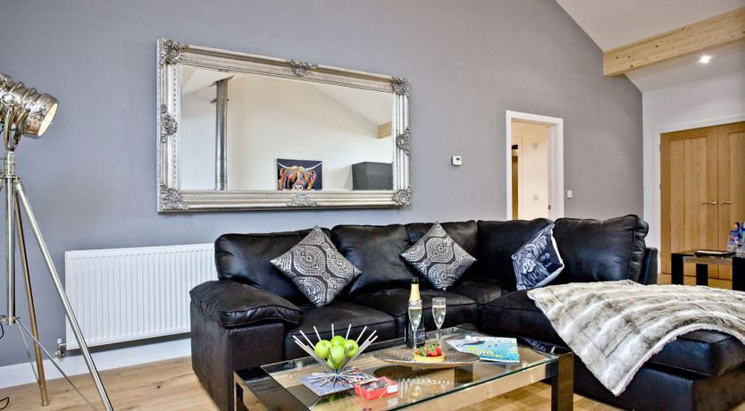 Photo of Cedar Lodge, South View Lodges, Exeter