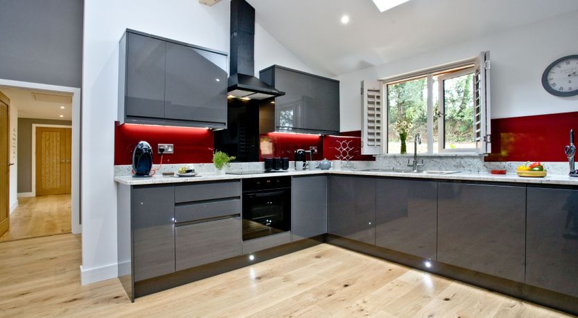 Photo of Cedar Lodge, South View Lodges, Exeter