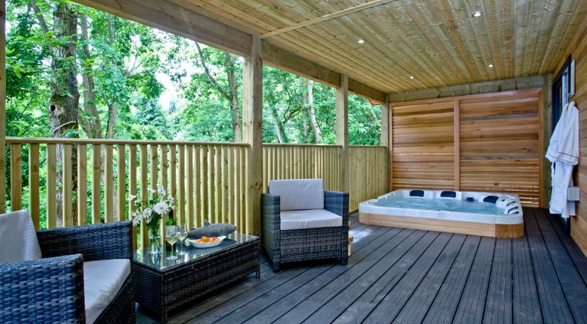 Photo of Cedar Lodge, South View Lodges, Exeter