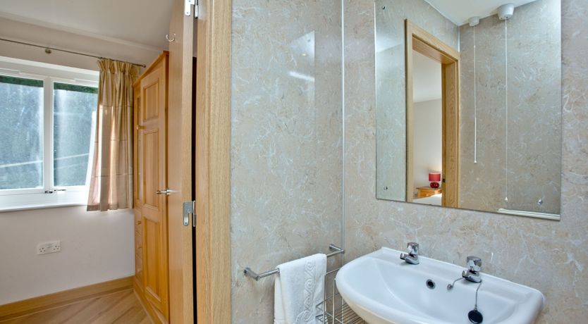 Photo of 12 Red Rock Apartments, Dawlish Warren