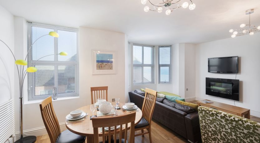 Photo of 9 At The Beach, Torcross