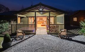 Photo of Kingfisher Lodge, South View Lodges, Exeter