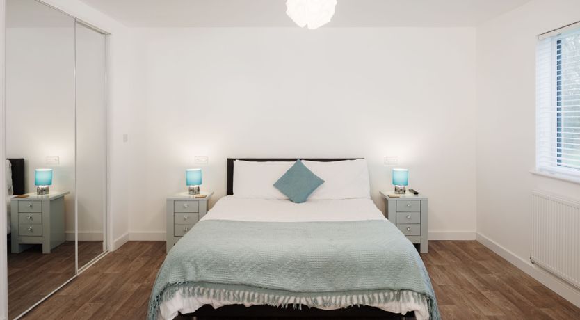 Photo of The Clover Lodge, Redlake Farm, Somerton