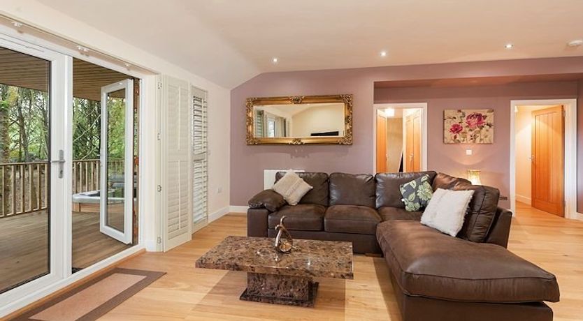 Photo of Willow Lodge, South View Lodges, Exeter