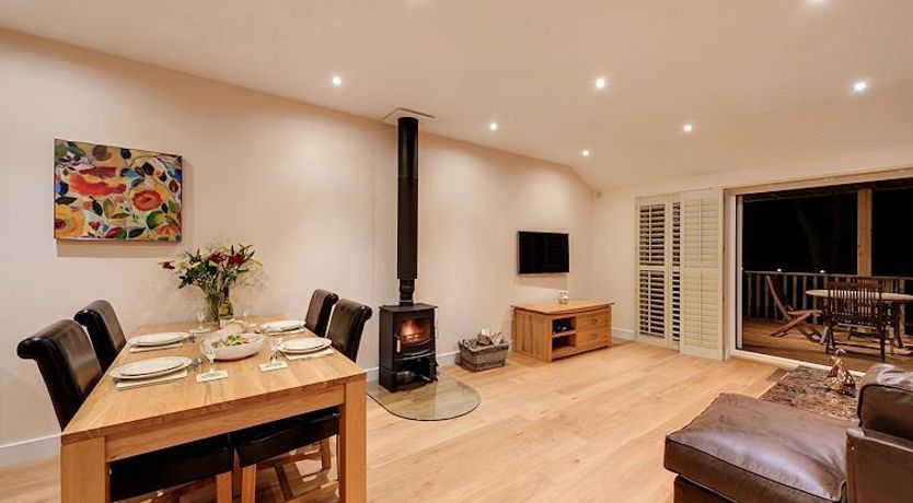 Photo of Willow Lodge, South View Lodges, Exeter