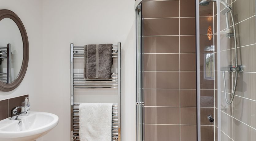 Photo of Woodpecker Lodge, Redlake Farm, Somerton