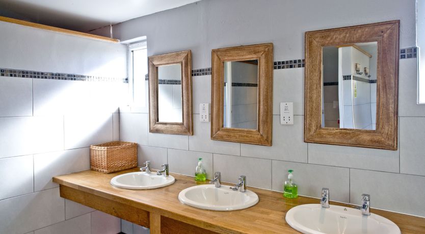 Photo of Yurt 3, East Thorne, Bude