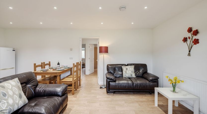 Photo of Kingfisher Lodge, Redlake Farm, Somerton