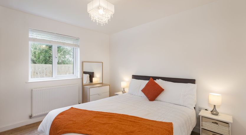 Photo of Kingfisher Lodge, Redlake Farm, Somerton