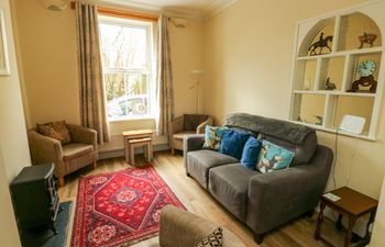 1 Castle Row Holiday Cottage