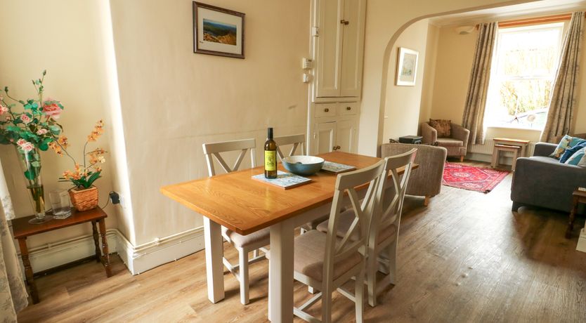 Photo of 1 Castle Row