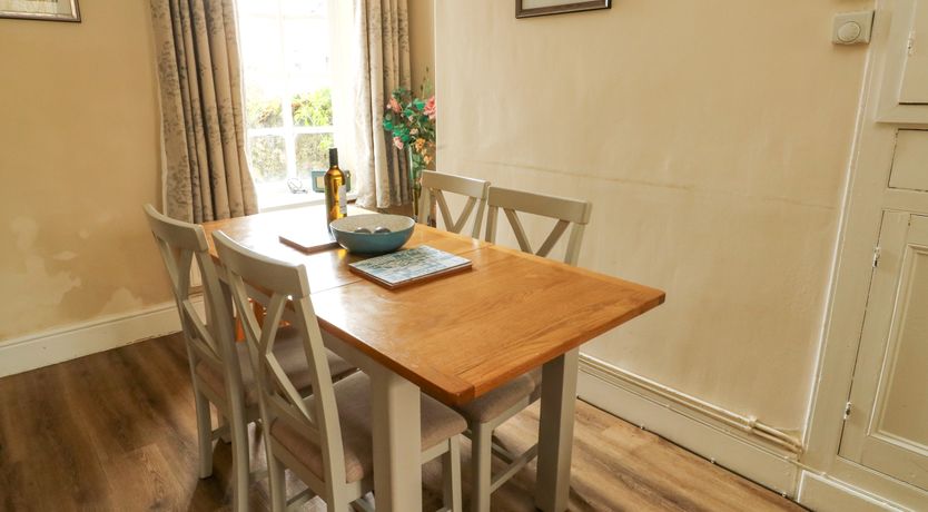 Photo of 1 Castle Row