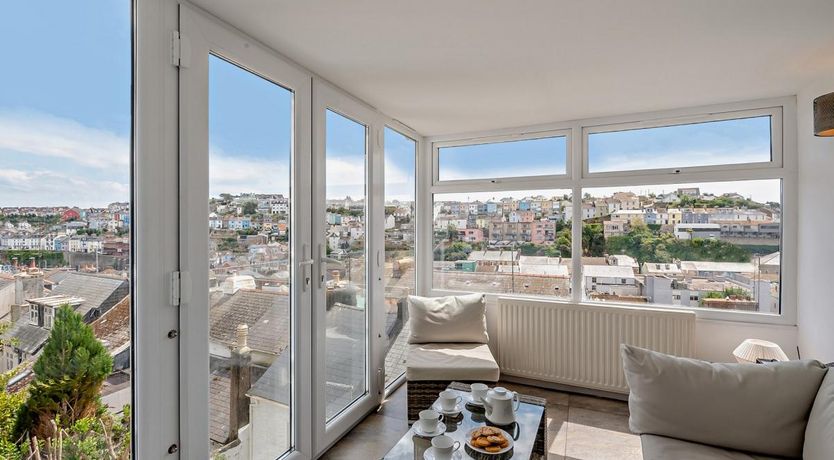 Photo of 3 Bed in Brixham